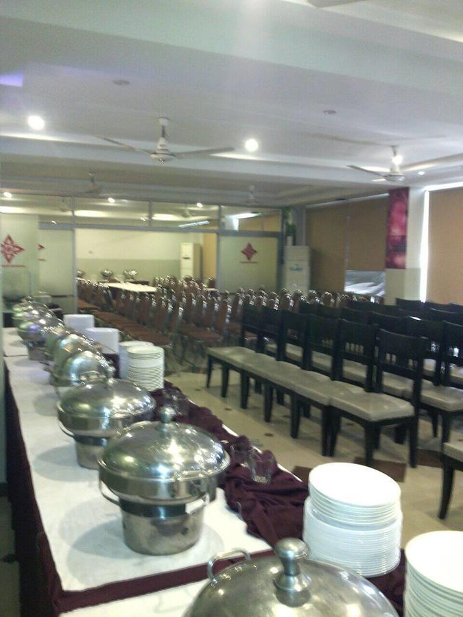 Hotel Multan Continental Kültér fotó