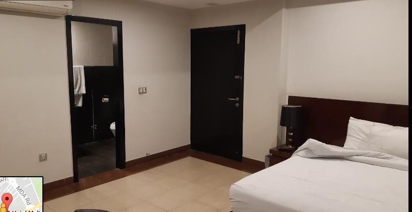 Hotel Multan Continental Kültér fotó