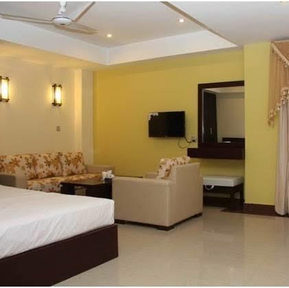 Hotel Multan Continental Kültér fotó