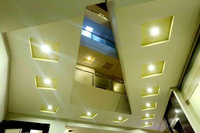 Hotel Multan Continental Kültér fotó