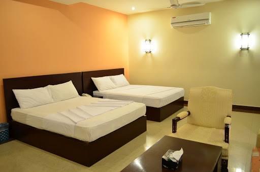 Hotel Multan Continental Kültér fotó